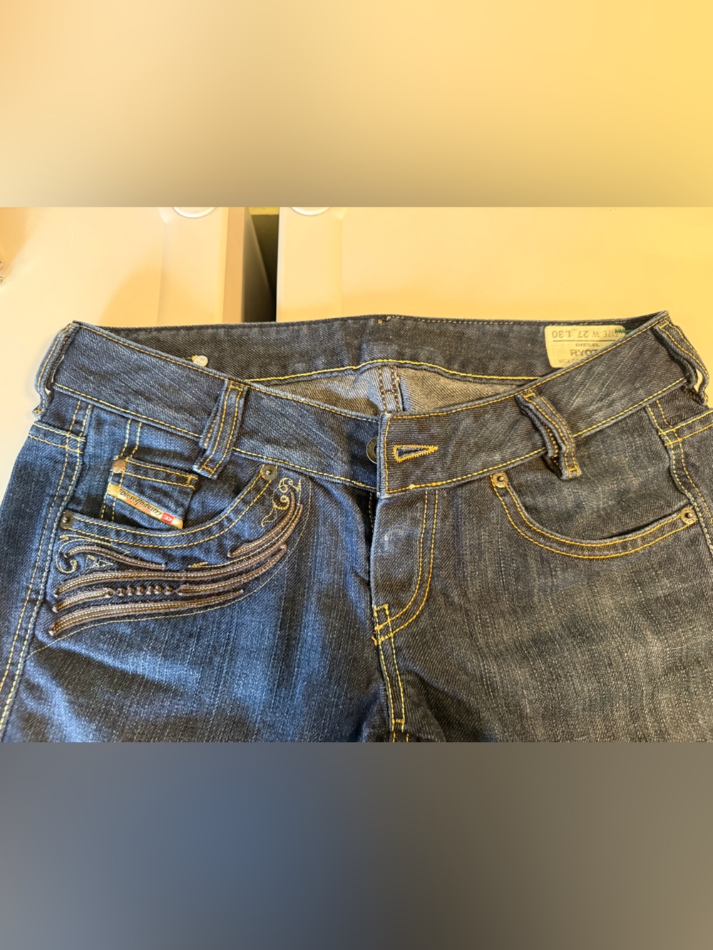Vintag Diesel Women’s Dark Blue Slim Straight Jeans RYOTH